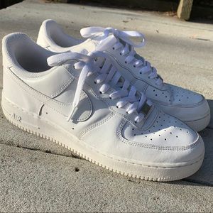 Men's Nike Air Force 1 Low White Sneakers Size 10